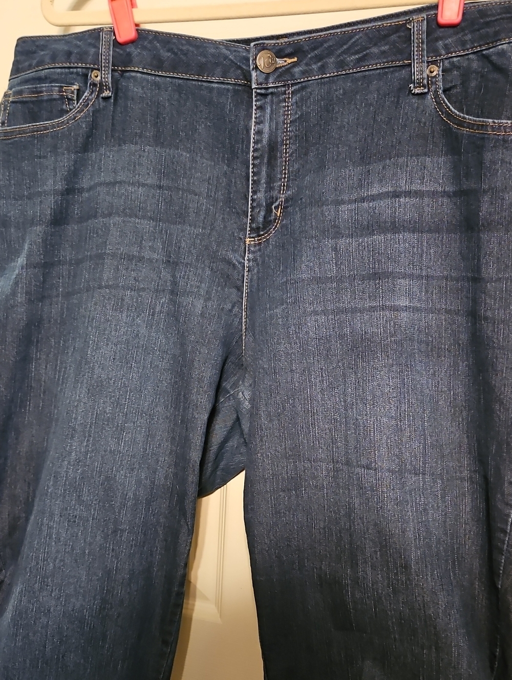 Relaxed Women's Dark Blue Denim Jeans - Comfortable Everyday Fit